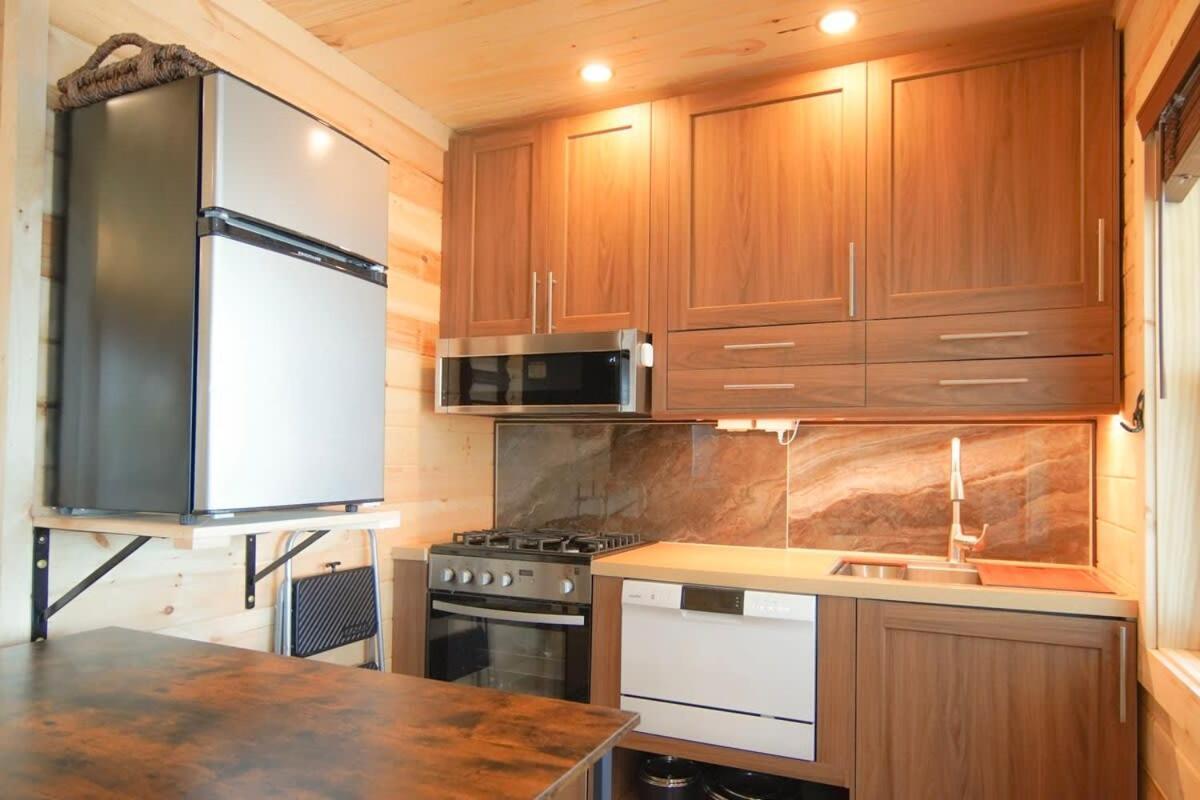 Loza House Adirondack Skydeck Unit Lake Front プラッツバーグ エクステリア 写真